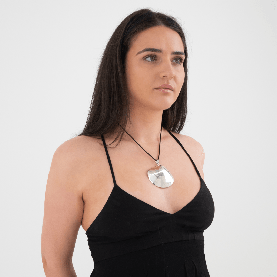 Kathryn Pendant - Foiyl