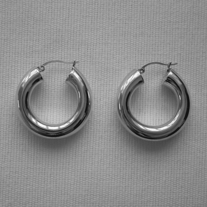 Naomi Hoops - Foiyl